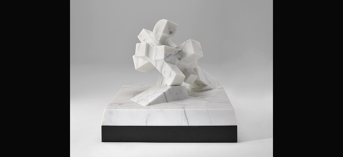 1998-2002, marmo bianco di Trani, 54 x 91 x 48 cm
Castello Gamba, Sala 2, inv. 460 AC 