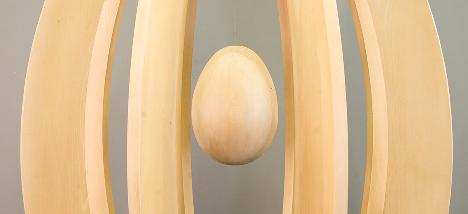 Restauro contemporaneo Hyper Ovum